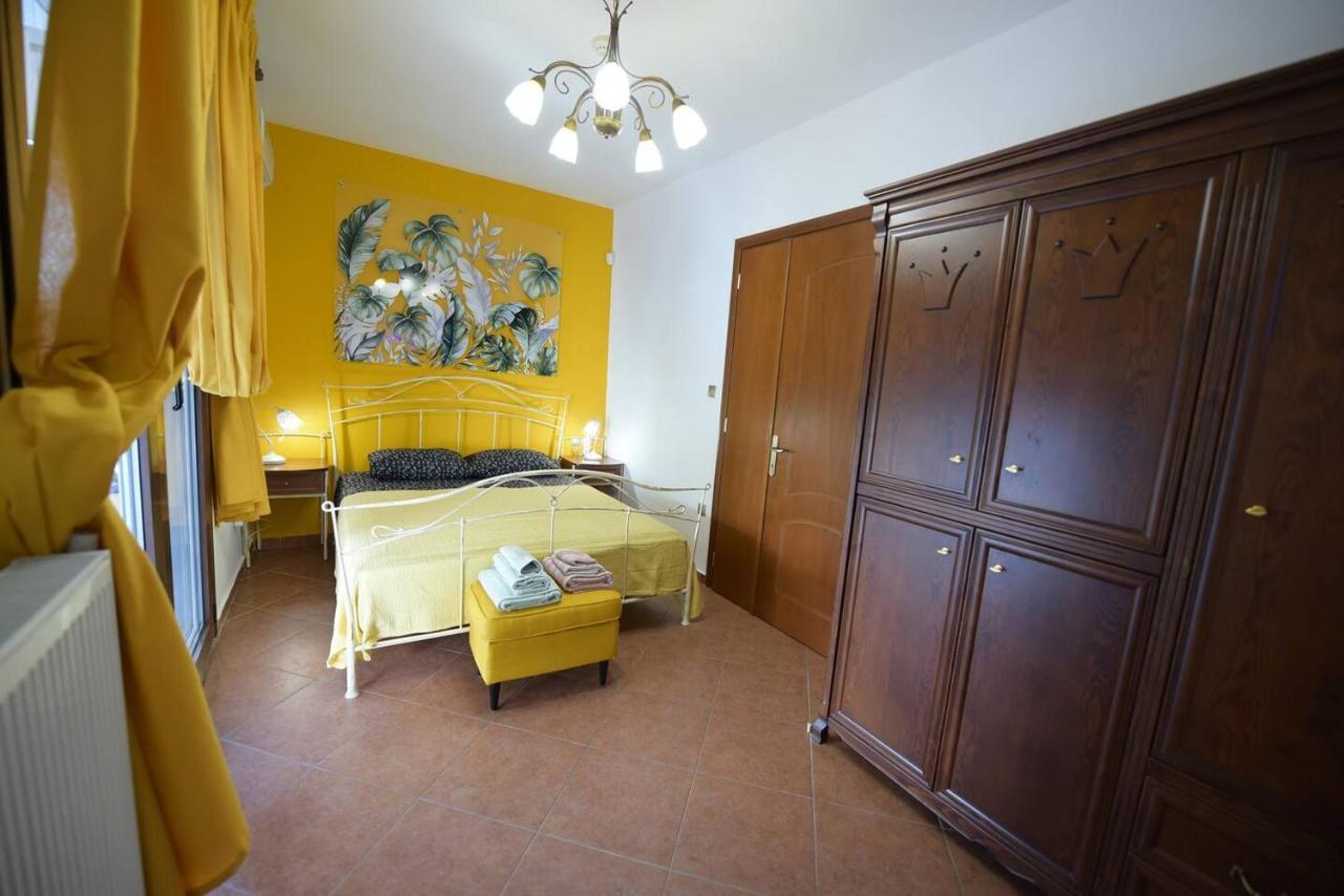 Amalfi Luxury Apartment Komotini Exterior photo